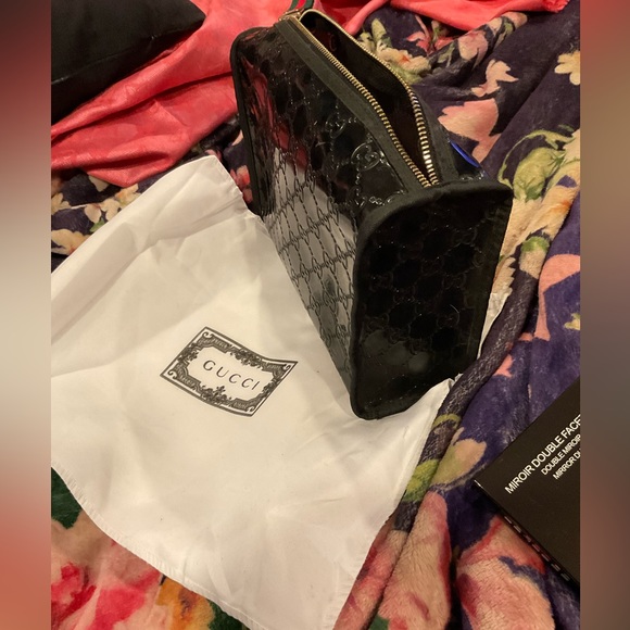 Gucci Handbags - Gucci Guilty Cosmetic Pouch